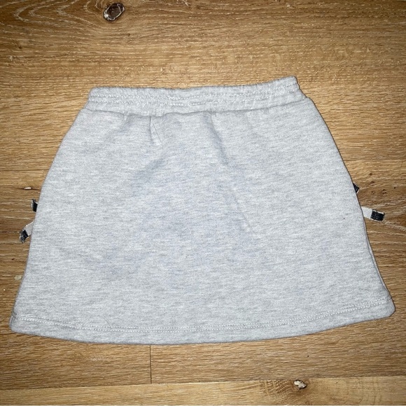 Zara kids Light Gray Mini Skirt With Bows On The Side, Size 3 year - Picture 2 of 3